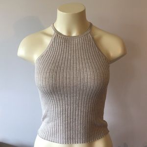 ✅SOLD Cropped Sweater Top🍨